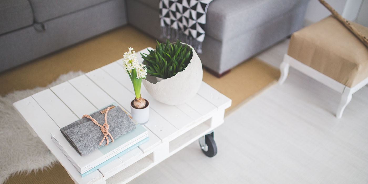 HOW MUCH DOES STAGING COST?